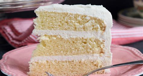 Vanilla Buttermilk Cake Baking Sense®
