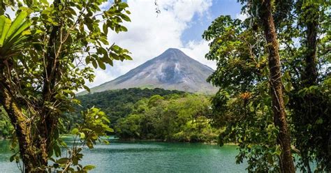 Volcán Arenal Es Reconocido Como Mejor Parque Nacional Del Mundo Según