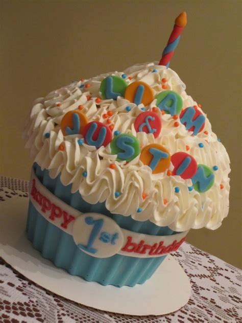 And as we have already said, the first birthday is probably the most special birthday in one person's life, so you should try to organize it in the best way. Boy Giant Cupcake - CakeCentral.com