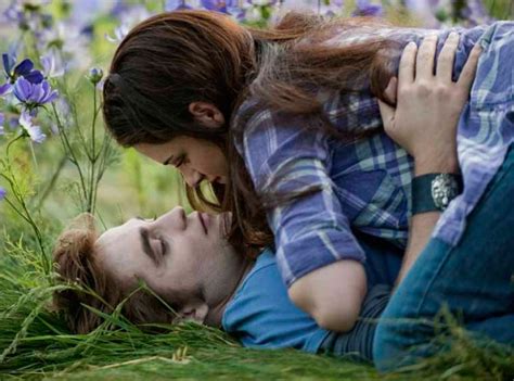 The Meadow Eclipse From The Twilight Sagas 11 Best Love Scenes E News
