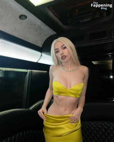 Ava Max Flaunts Her Sexy Figure In A Strapless Yellow Dress 18