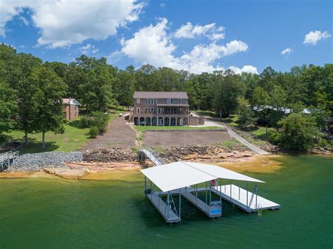 As a realtor, developer and builder, trent knows every aspect of the smith lake real estate market. Smith Lake Rentals & Sales - ARCHES - Large upper deck and ...