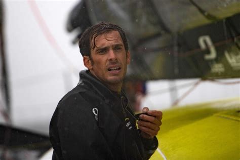 Charlie dalin (apivia) a été le premier à passer la ligne d'arrivée du vendée globe mercredi soir après 80 jours, 6 heures, 15 minutes et 47 secondes de mer. Vendée Globe | Dalin file vers le cap de Bonne-Espérance ...