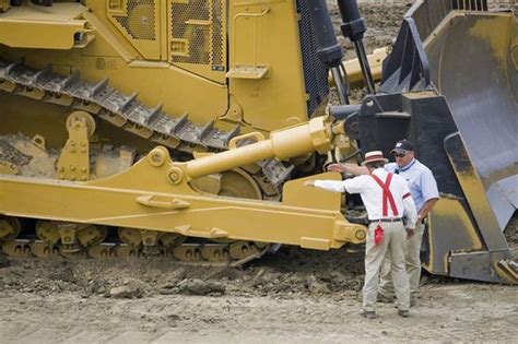 Largest Caterpillar Equipment Bing Images Earth Moving Equipment