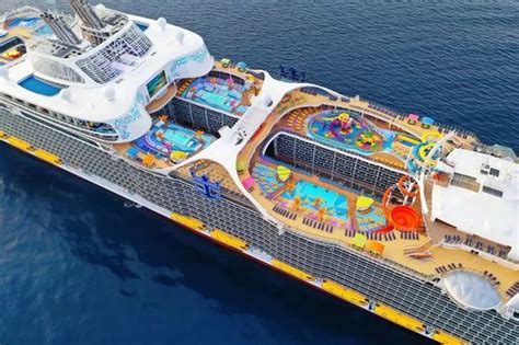 Worlds Biggest Cruise Ship Wonder Of The Seas Sets Sail On Maiden