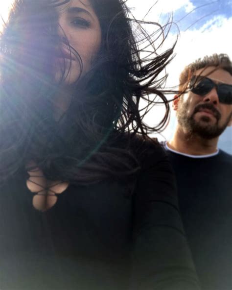 Katrina Kaifs Stupendous Selfie With Salman Khan From Tiger Zinda Hai Sets Tiger Zinda Hai On