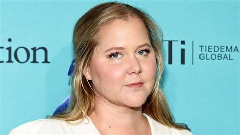 Amy Schumer Reveals Cushing Syndrome Diagnosis After ‘puffier Face