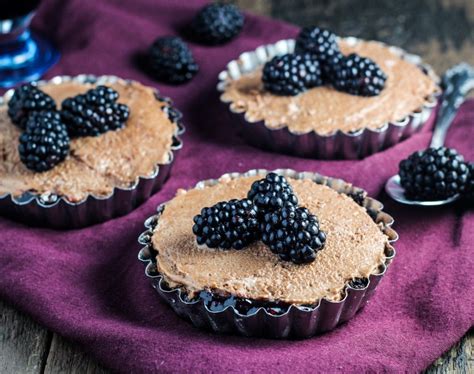This blackberry mousse cake has everything it needs to be a. Chocolate Mousse and Blackberry Tartlet Recipe