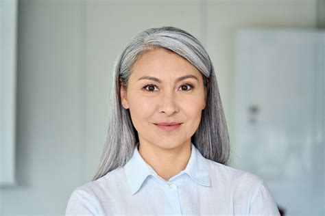 Embracing Your Gray Hair Go Gray