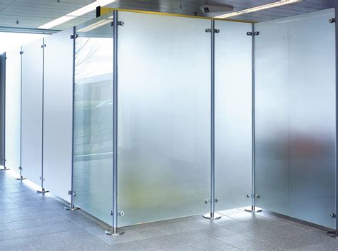 This way you can also move the room divider around. Floor-mounted office divider - FLOOR FIXED - Shopkit - glass