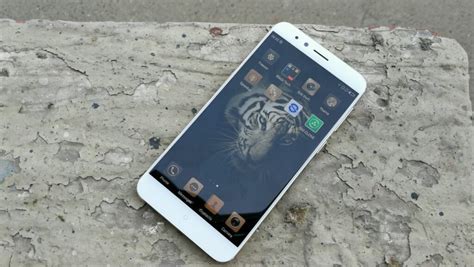 Micromax Dual 5 In Pictures