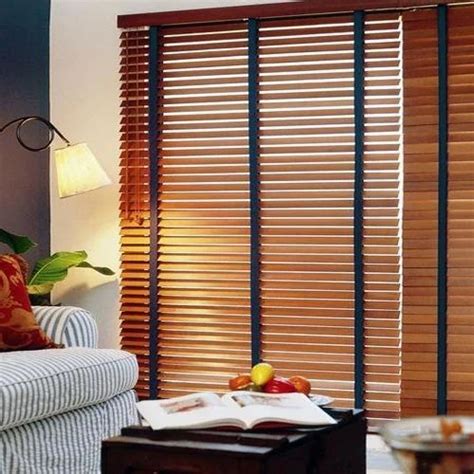 Brown Wooden Horizontal Blind At Rs 350square Feet In Chennai Id