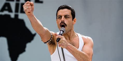 yes rami malek still hangs out with queen after challenging bohemian rhapsody role cinemablend