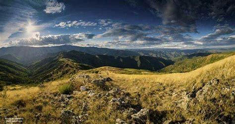 Découvrez notre sélection de photos de paysage cevennes en édition limitée. Épinglé par Nathalie Granier sur Paysage exc. aquarelle ...