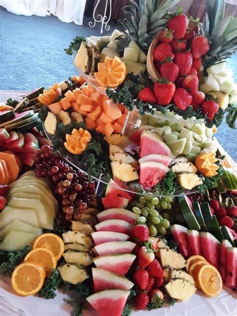 FRUIT TABLES & TRAYS — SSB