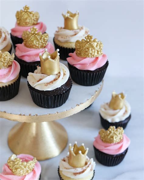 Maybe you would like to learn more about one of these? Royal birthday themed cupcakes (With images) | Themed ...