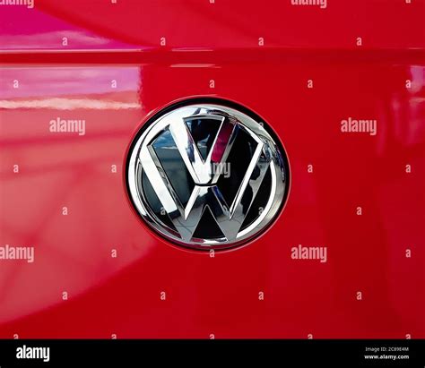 Logo Volkswagen Logo Vwgros Plan Dun Logo Volkswagen Vw Chromé Sur