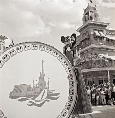 Disney Avenue The Walt Disney World Opening Day Parade 1971