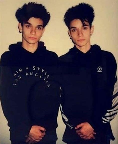 Pin By Rifana On Dobre Lucas And Marcus Marcus And Lucas Marcus Dobre Twin Brothers