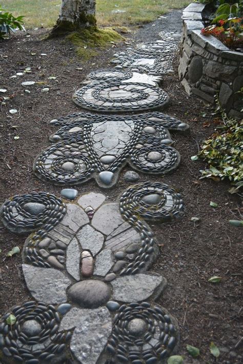 The Pecks Stone Mosaics Are Legendary Heres How To Make Them
