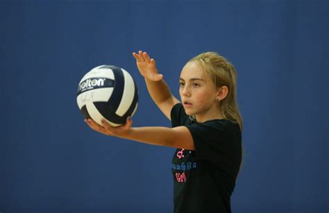 Gold crown field house, lakewood, colorado is livebarn's 20th installed venue in colorado, and adds to our growing portfolio of court sport facilities. Summer Volleyball Skills Camp - Gold Crown Foundation
