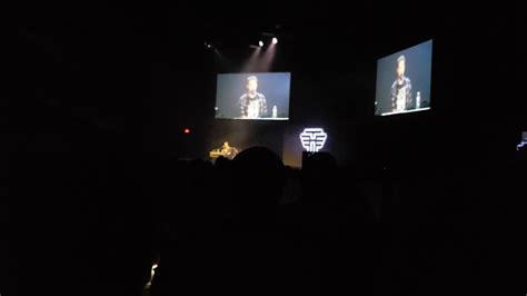 Tim Hawkins- Yoga Pants - YouTube