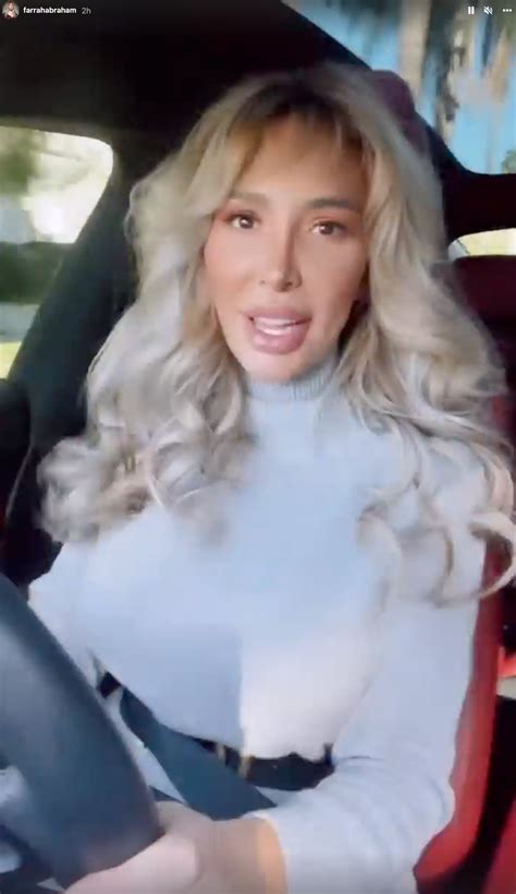 teen mom farrah abraham recklessly films video on phone while driving after she s slammed for