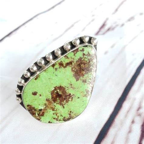 Very Rare Australian Gaspeite Lime Green Navajo Ring Signed Billy