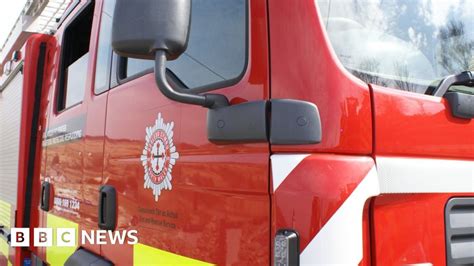 North Wales Fire Crews Tackle Large Hillside Fire Bbc News