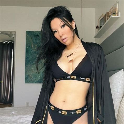 Porn Star Asa Akira Leaves Fans Gobsmacked With Sexy Snaps In New Pornhub Lingerie Daily Star