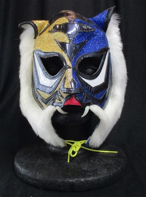プロレスマスク マニア館製 4代目タイガーマスク EXタイプ 金ラメ青ラメハーフ タグ付き まんだらけ Mandarake