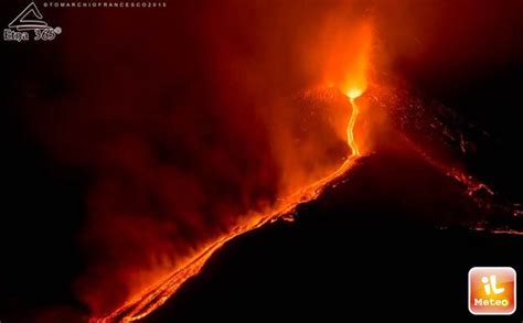 Le top news dell'ansa, la più importante agenzia d'informazione in italia. ETNA - Eruzione meno intensa, ora si contano i danni ...