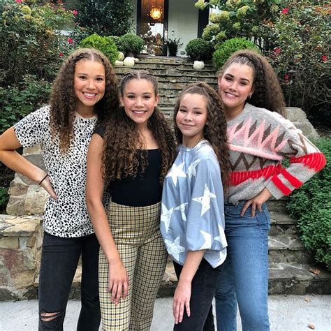haschak sisters haschaksisters instagram photos and videos hashtag sisters sisters fashion