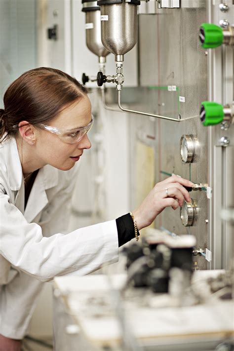Industrial & engineering chemistry research is a weekly publication that reports industrial and academic research in the broad fields of applied chemistry and chemical engineering with special focus on fundamentals, processes, and products. What is chemical engineering? - NTNU
