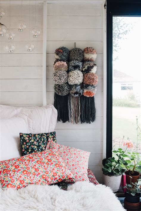 This woven wall hanging can be created in all your very own gorgeous woven wall hanging! FAVOURITE MAKE - GIANT POM POM WALL HANGING - Lobster and Swan