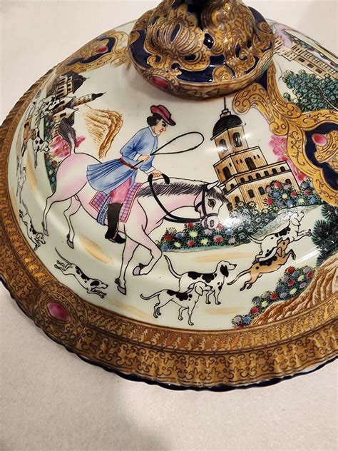 Antique Circa 1770 Porcelain Gilt Hunt Bowl Signed Famille Rose And Blue
