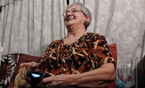 Gamer Grandma 82 Year Old Grandmother Becomes Viral Internet Sensation
