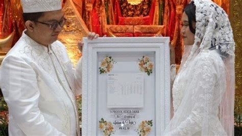Hal itu diungkapkan lesti kejora kepada irfan hakim dalam video di kanal youtube dehakims story yang tayang pada jumat (11/6/2021). Mahar Produk Reksadana Semakin Ngetren, Pernikahan Unik ...