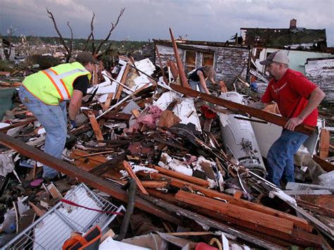 Joplin Tornado Photo 23 Cbs News