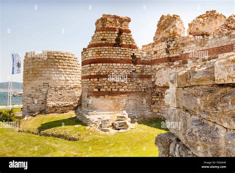 The Remains Of The Fortress Hi Res Stock Photography And Images Alamy