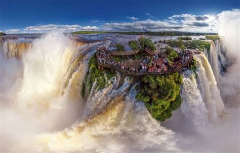 Cataratas De Iguazu Brasil Extraordinario Espectáculo Natural