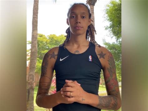 Brittney Griner Sentenced To 9 Years In Russian Prison For Drugs