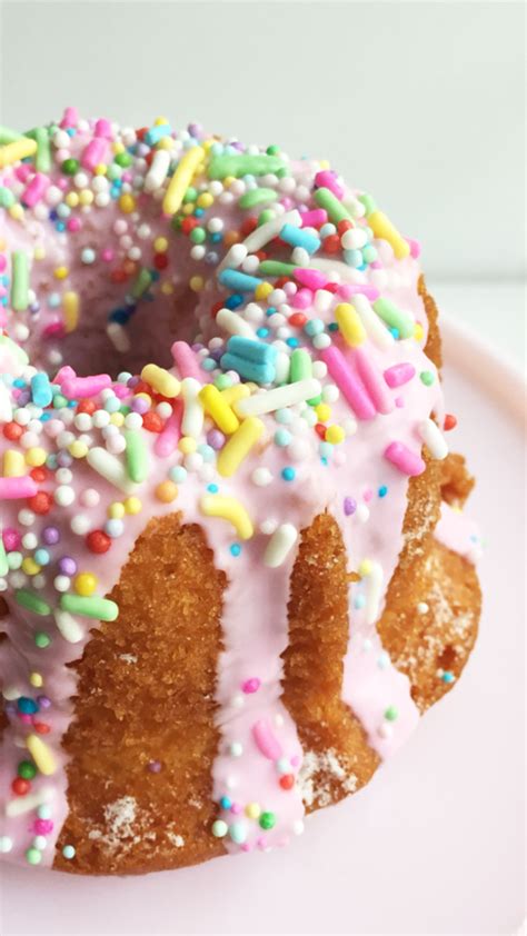 Whether you're celebrating your kids or yourself making and decorating a homemade cake is easy and impressive once you've done it a few times. Such Pretty Things: Mini (Half) Birthday Bundt Cake