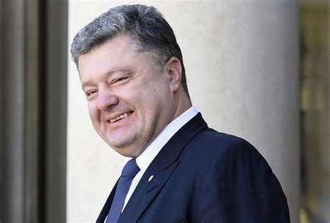 25 февраля 2010 — 22 февраля 2014. Янукович дал исчерпывающую характеристику Порошенко