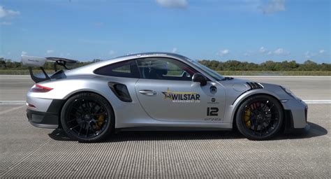 This Porsche 911 Gt2 Rs Somehow Hit 219 Mph 352kmh Carscoops