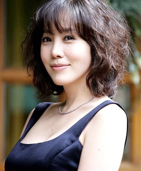hot korean sexy girls gallery pictures korean girl hotties korean actress model kim jung eun