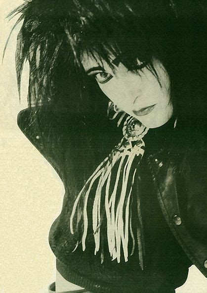 i love siouxsie so much 💘 siouxsie sioux new wave music siouxsie and the banshees
