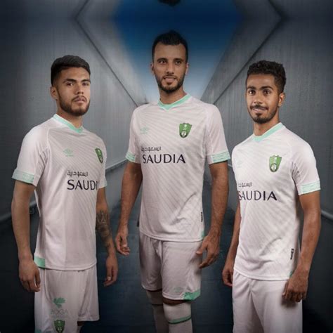 The new dls 20 kits package of the spanish football club home, away, third, and goalkeeper uniform. Al Ahli Reveals Their Beautiful, Bright 2018/19 Home Kit ...
