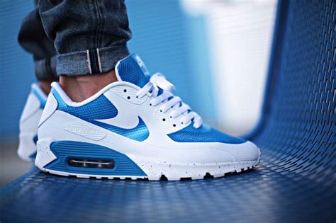 Nike Id Air Max Buy Nike Sneakers And Shoes Air Force 1 Air Max Thea