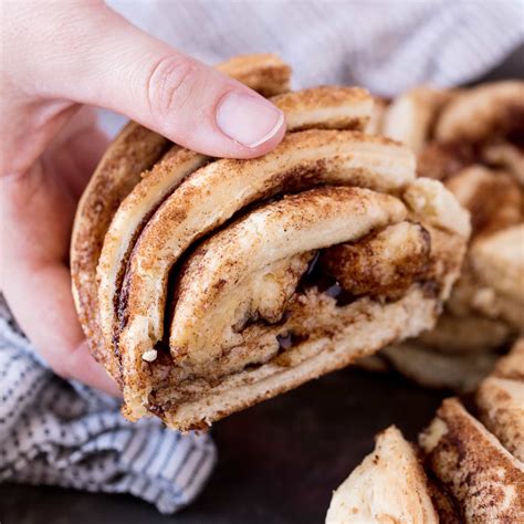 Cinnamon Roll Twist Bread Gives You An Impressive Way To Present The